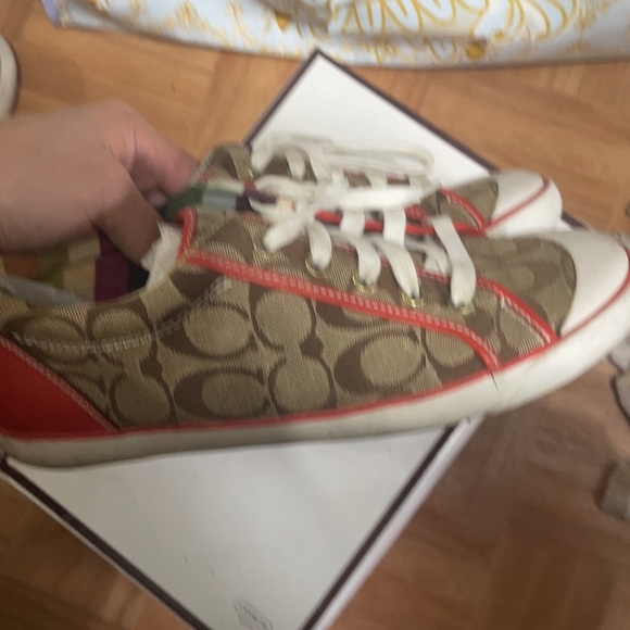 Coach Barrett sneaker size 9.5 - Picture 3 of 4